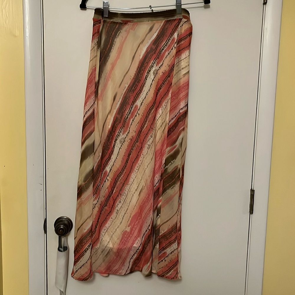 Notations maxi skirt!